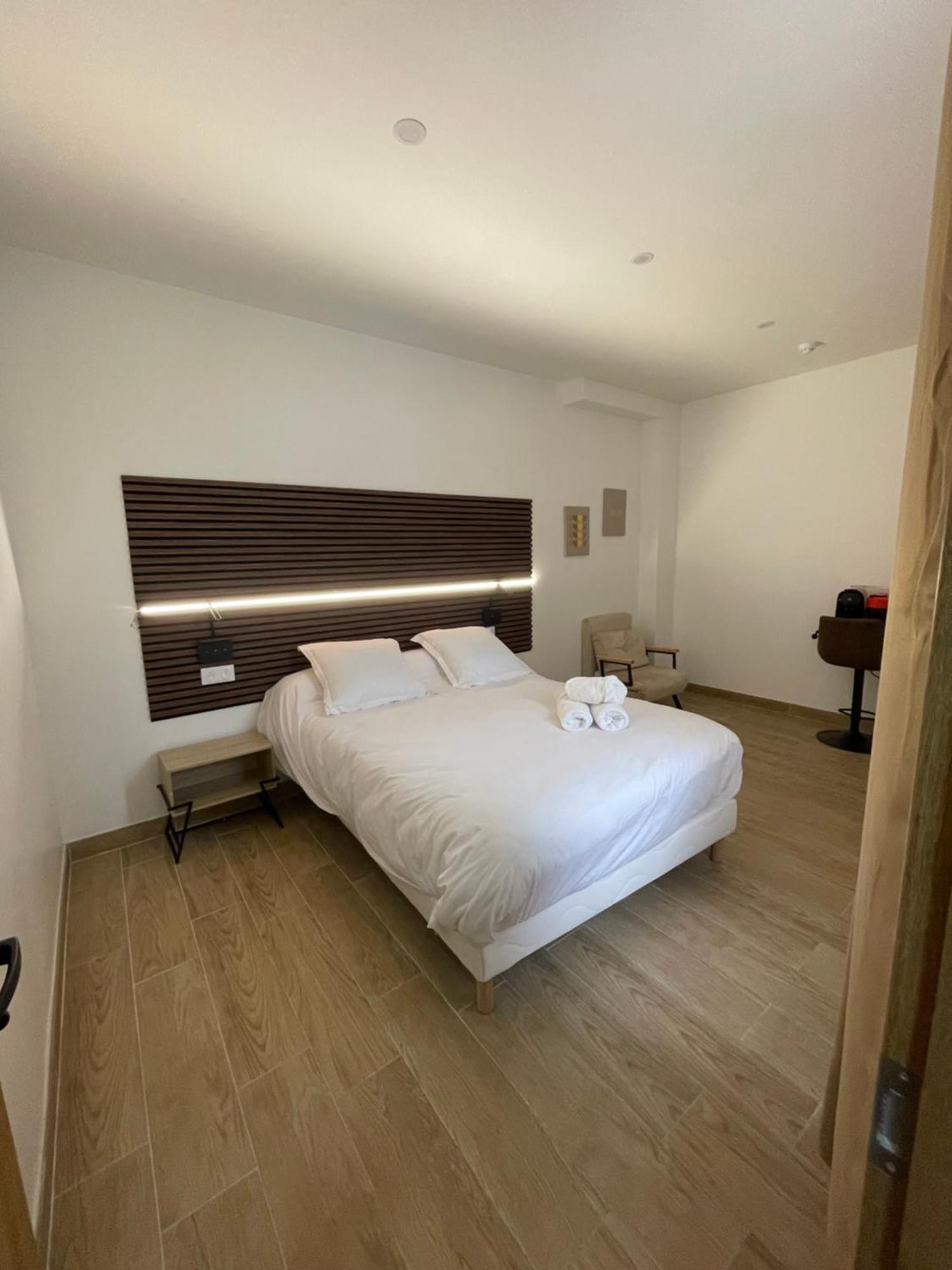 Hotel Du Parc Canal - Stade De France Saint-Denis  Eksteriør billede